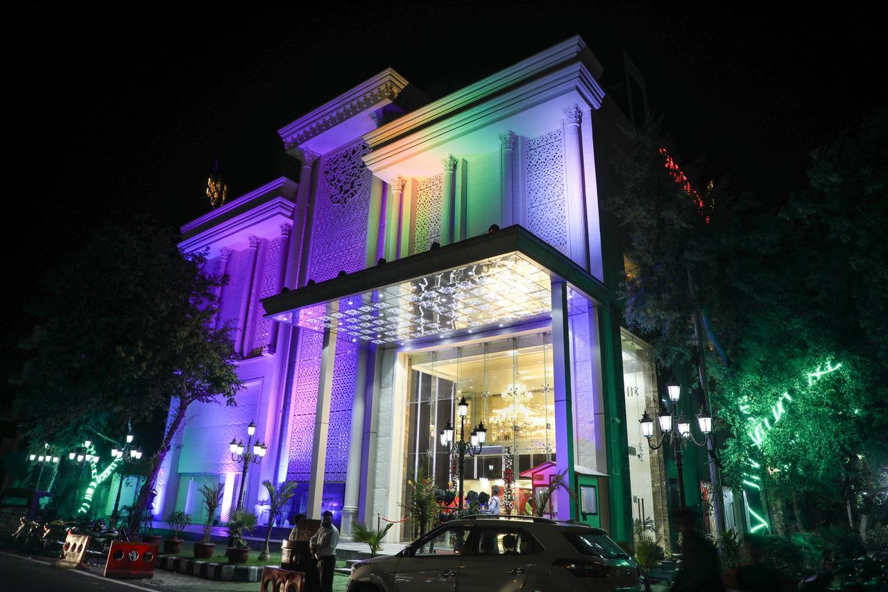The Grand Parisian Hotel Delhi  Eksteriør billede
