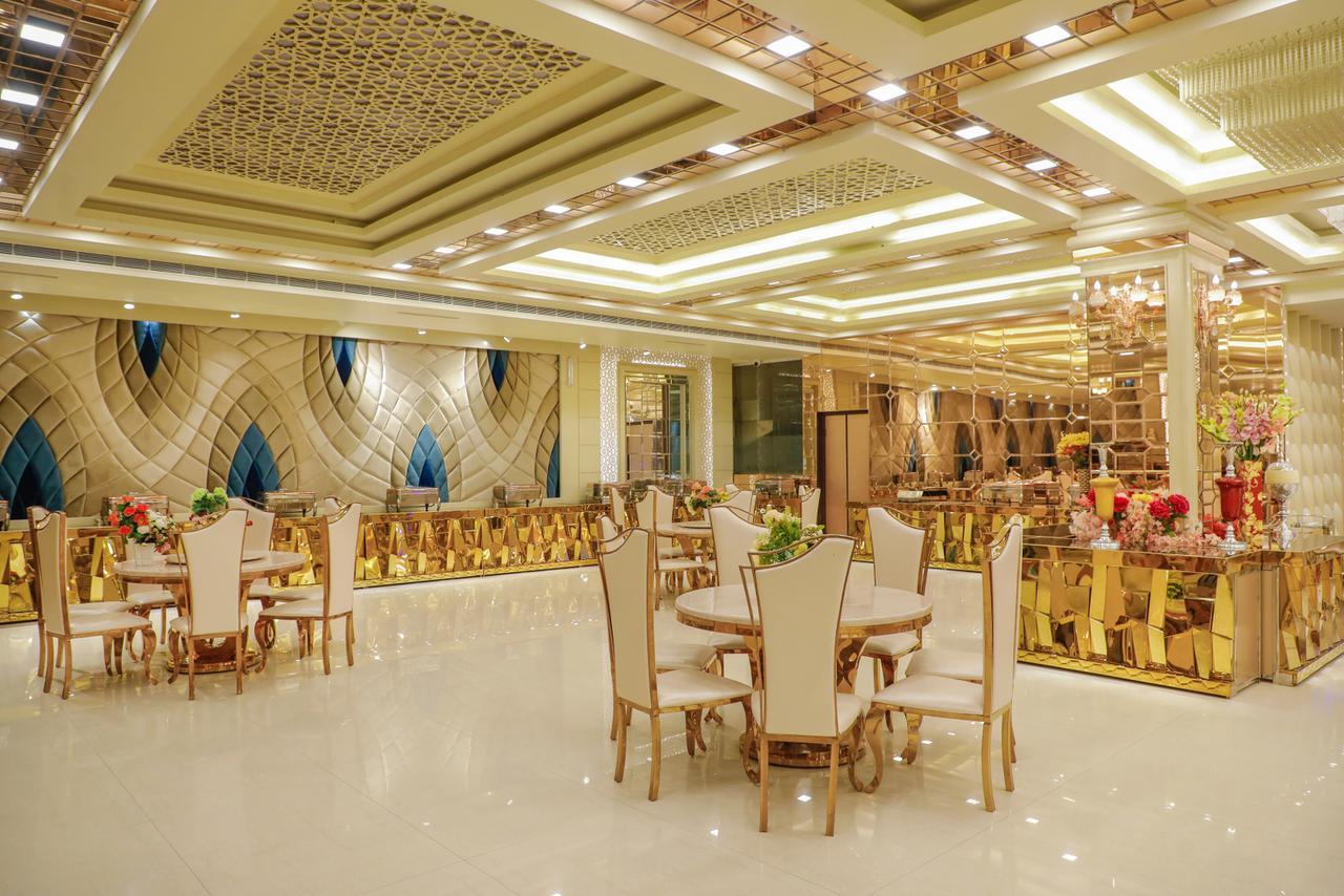 The Grand Parisian Hotel Delhi  Eksteriør billede
