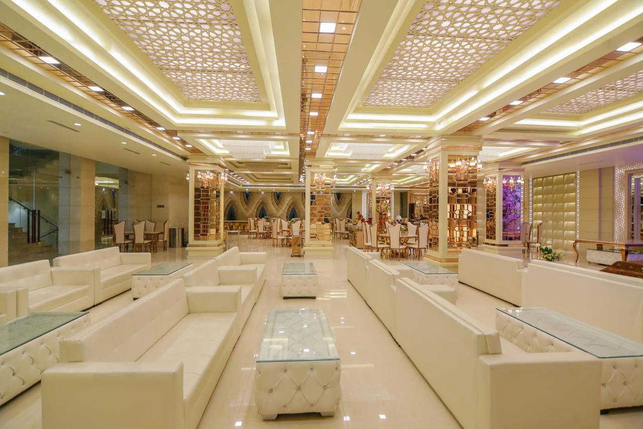 The Grand Parisian Hotel Delhi  Eksteriør billede