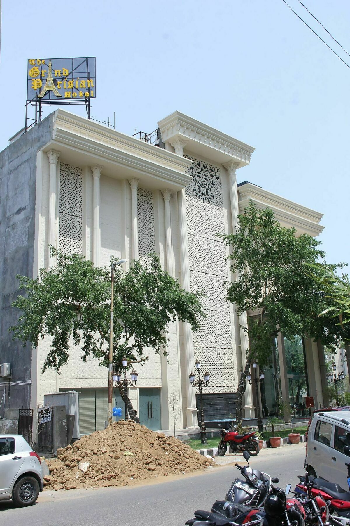 The Grand Parisian Hotel Delhi  Eksteriør billede